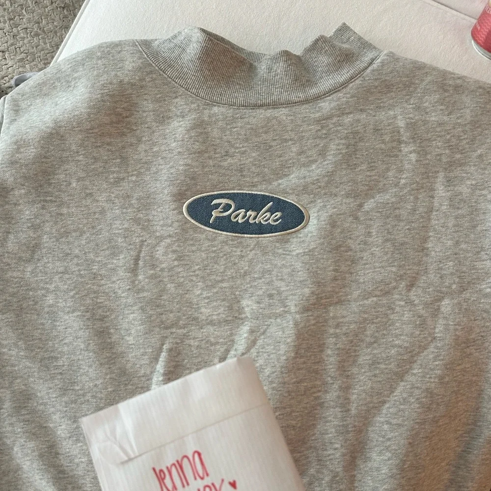 Parke Logo Gray Crewneck Sweatshirt - Picture 1 of 1
